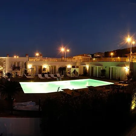 Marina Vandrerhjem Çeşme